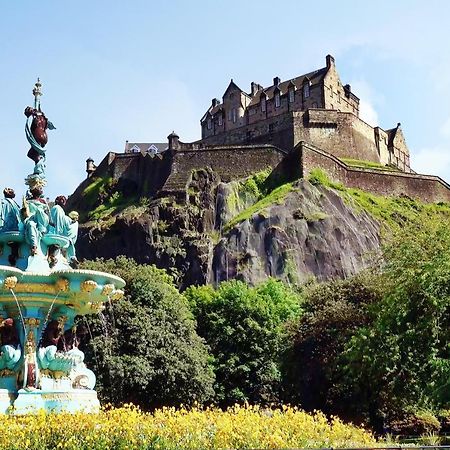 Pass The Keys Lovely 2Bedroom Flat With Balcony Edinburgh Eksteriør bilde