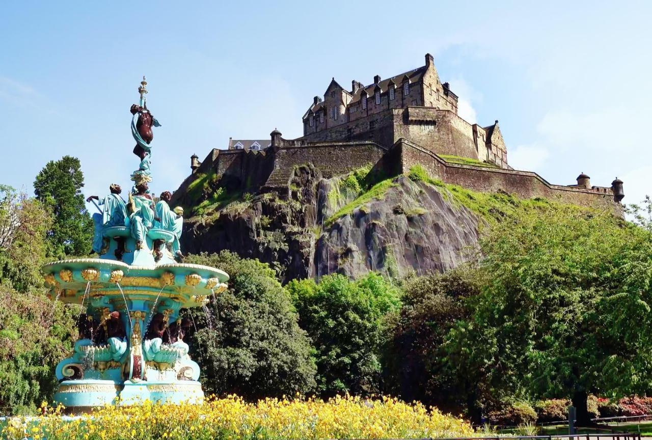 Pass The Keys Lovely 2Bedroom Flat With Balcony Edinburgh Eksteriør bilde