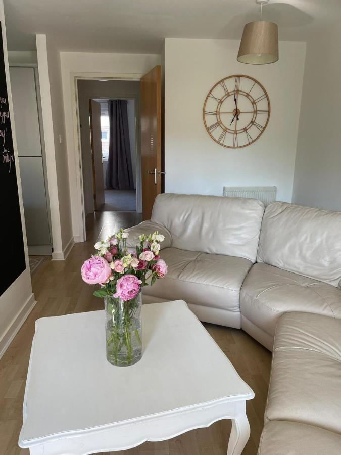 Pass The Keys Lovely 2Bedroom Flat With Balcony Edinburgh Eksteriør bilde