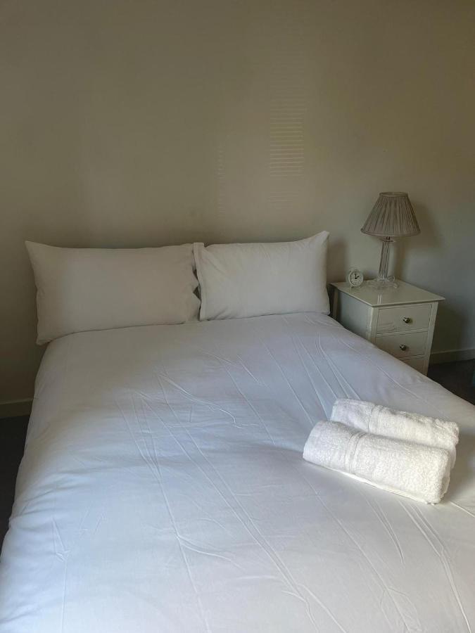 Pass The Keys Lovely 2Bedroom Flat With Balcony Edinburgh Eksteriør bilde
